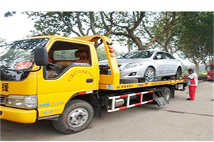 西峡附近24小时汽车拖车服务热线